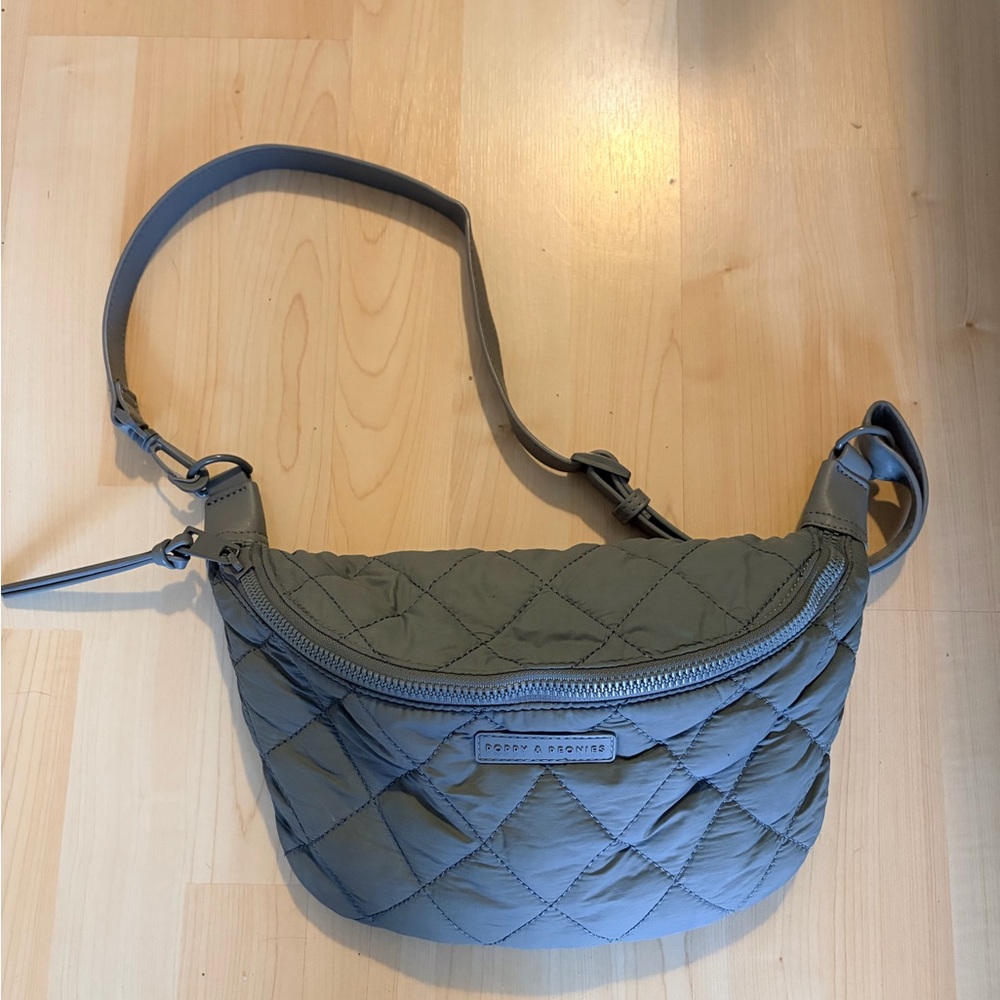 Poppy & Peonies Quilted Grey Crossbody Bag